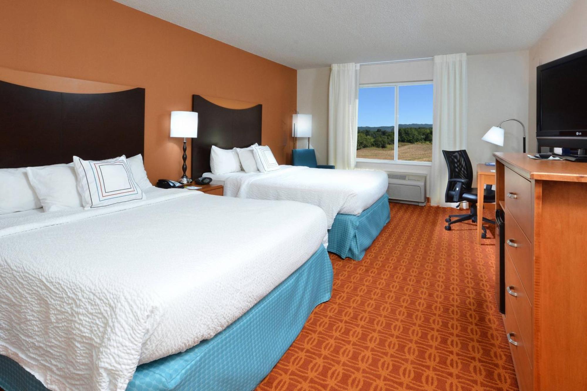 Fairfield Inn & Suites Wytheville Ngoại thất bức ảnh